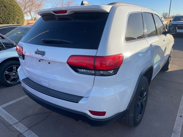 2019 Jeep Grand Cherokee Laredo E