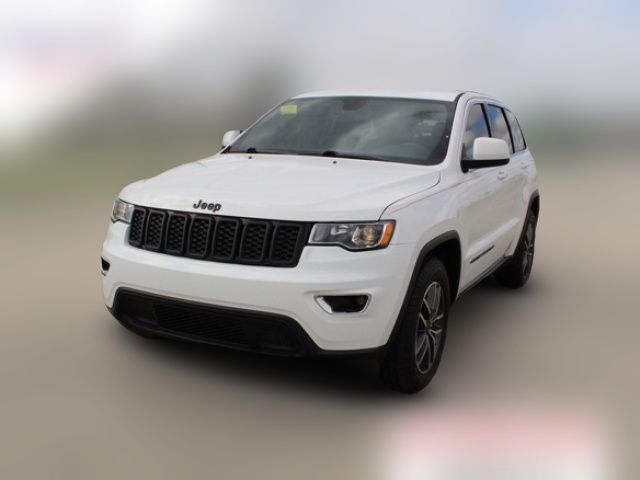 2019 Jeep Grand Cherokee Laredo E