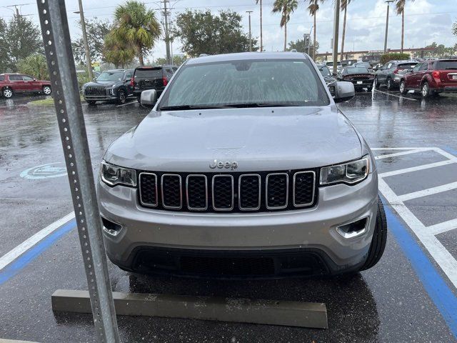 2019 Jeep Grand Cherokee Laredo E