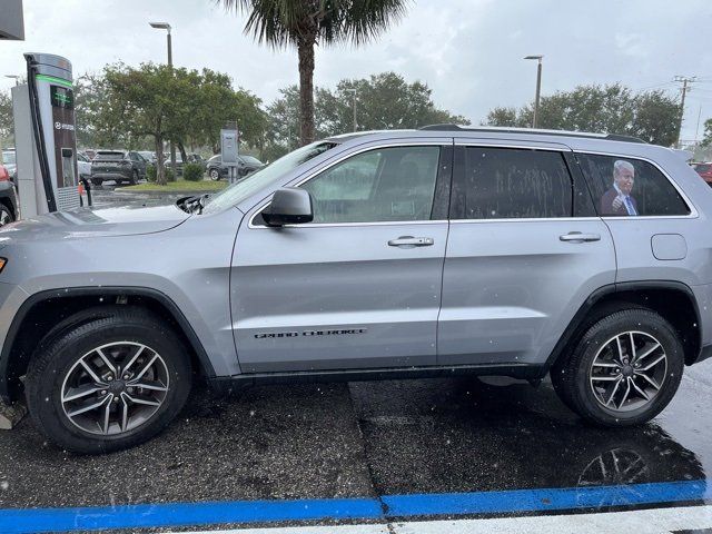 2019 Jeep Grand Cherokee Laredo E