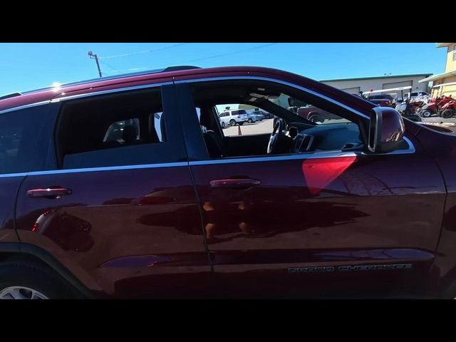 2019 Jeep Grand Cherokee Laredo E