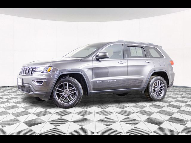 2019 Jeep Grand Cherokee Laredo E