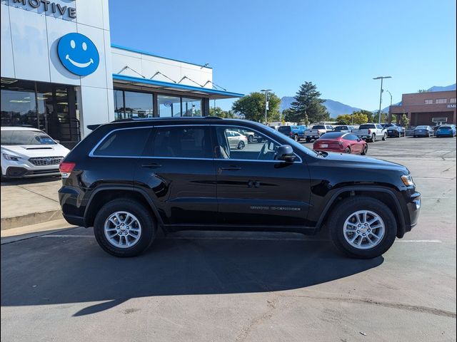 2019 Jeep Grand Cherokee Laredo E