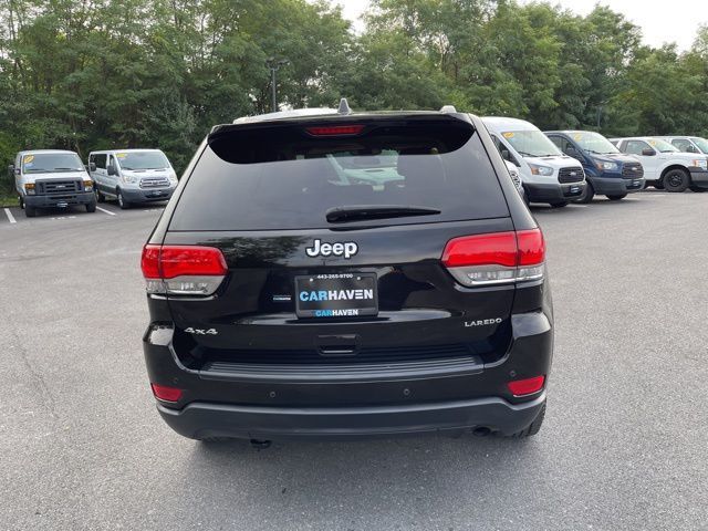 2019 Jeep Grand Cherokee Laredo E