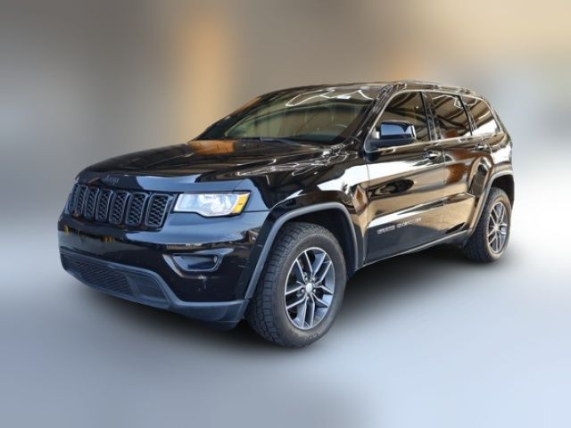 2019 Jeep Grand Cherokee Laredo E