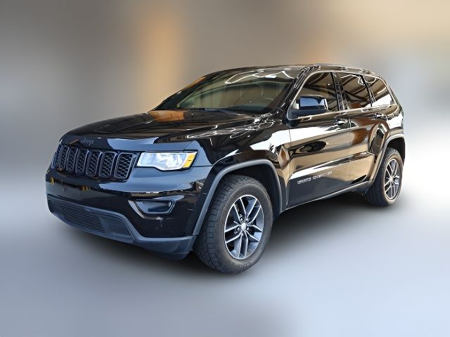 2019 Jeep Grand Cherokee Laredo E