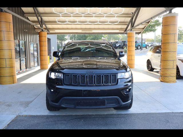 2019 Jeep Grand Cherokee Laredo E