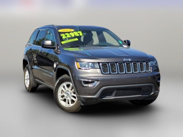 2019 Jeep Grand Cherokee Laredo E