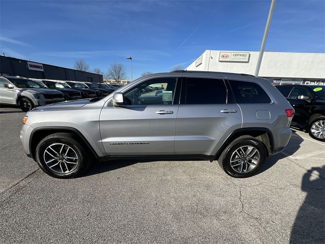 2019 Jeep Grand Cherokee Laredo E