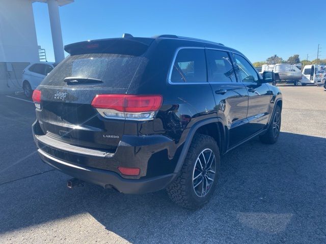 2019 Jeep Grand Cherokee Laredo E