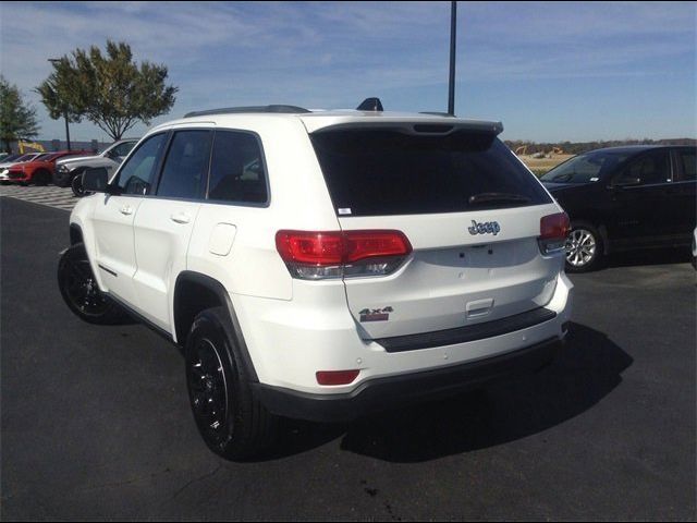 2019 Jeep Grand Cherokee Laredo E