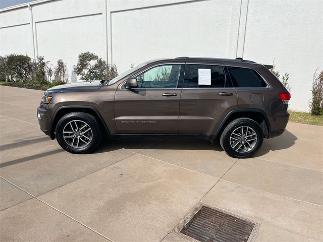 2019 Jeep Grand Cherokee Laredo E