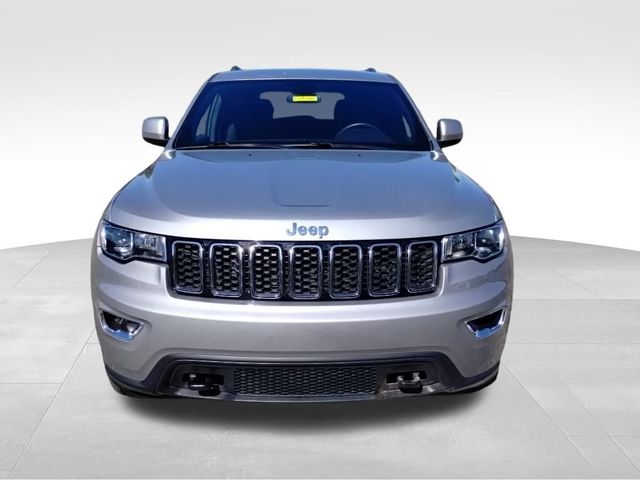 2019 Jeep Grand Cherokee Laredo E