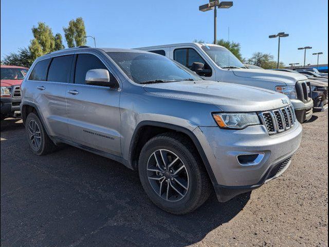 2019 Jeep Grand Cherokee Laredo E