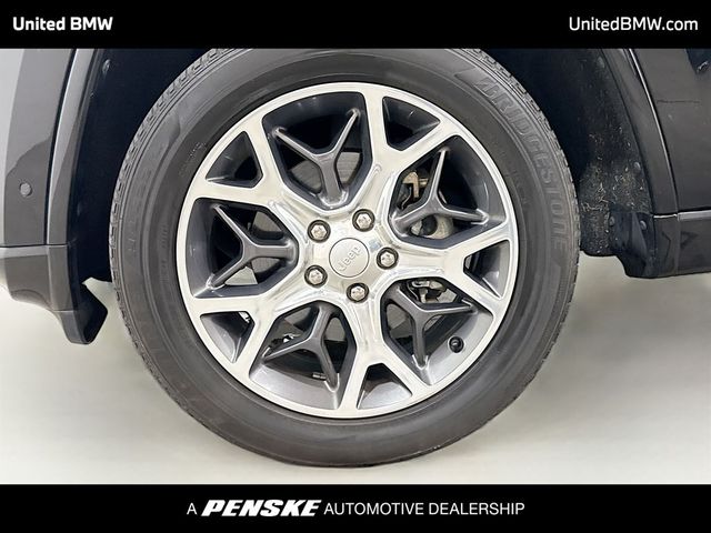 2019 Jeep Grand Cherokee Overland