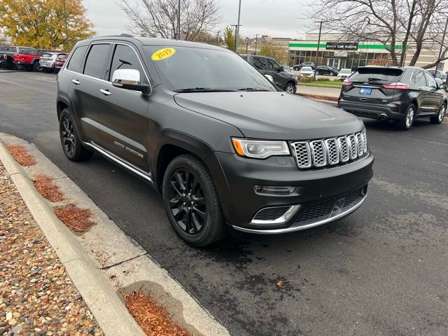 2019 Jeep Grand Cherokee Summit