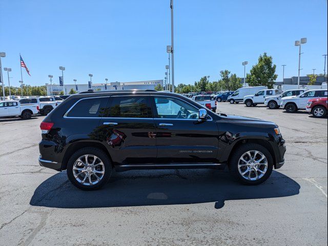 2019 Jeep Grand Cherokee Summit