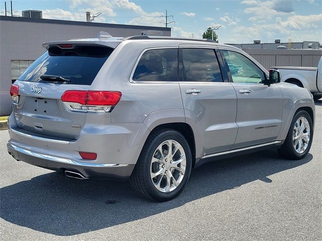 2019 Jeep Grand Cherokee Summit