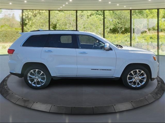 2019 Jeep Grand Cherokee Summit