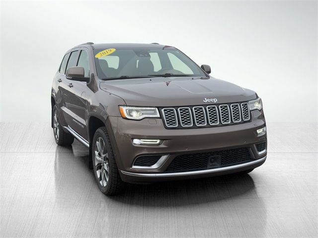 2019 Jeep Grand Cherokee Summit