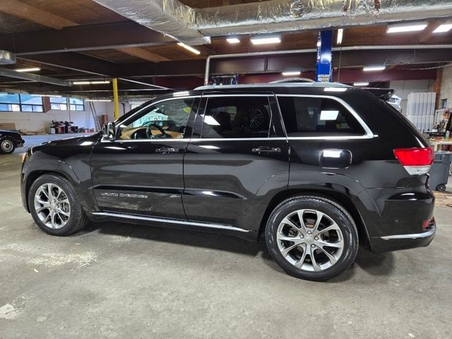 2019 Jeep Grand Cherokee Summit