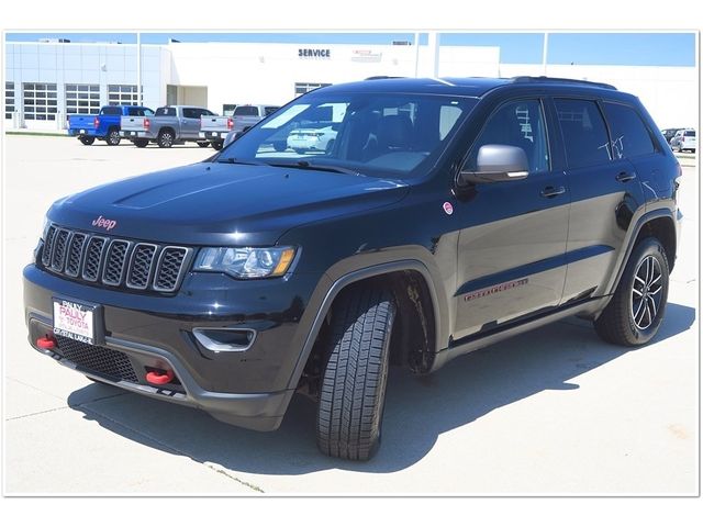 2019 Jeep Grand Cherokee Trailhawk