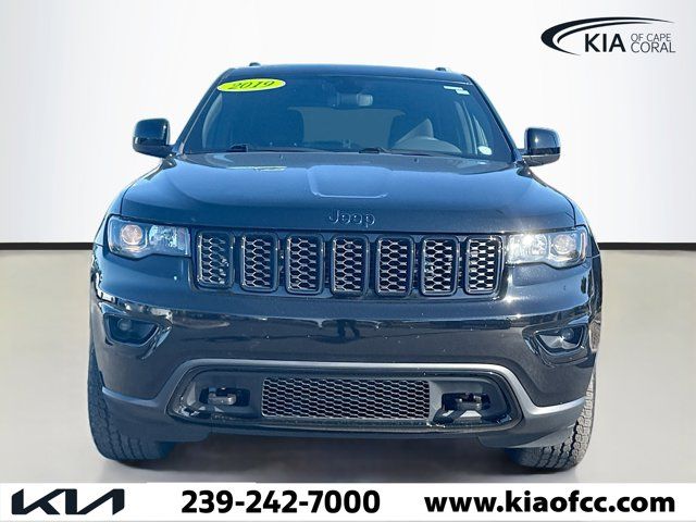 2019 Jeep Grand Cherokee Upland