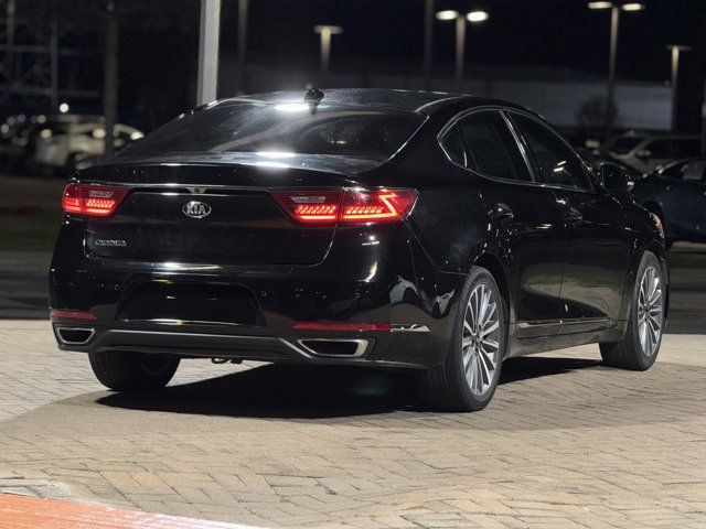 2019 Kia Cadenza Premium