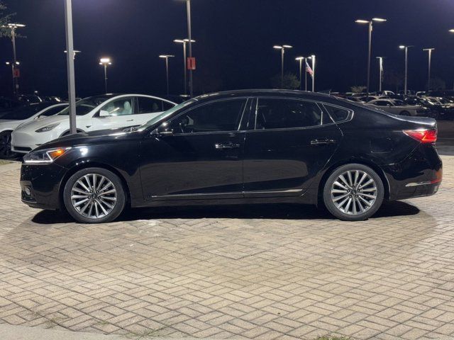 2019 Kia Cadenza Premium