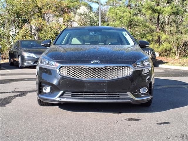 2019 Kia Cadenza Premium