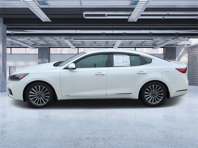 2019 Kia Cadenza Premium