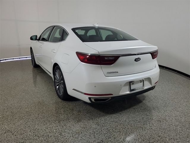 2019 Kia Cadenza Premium