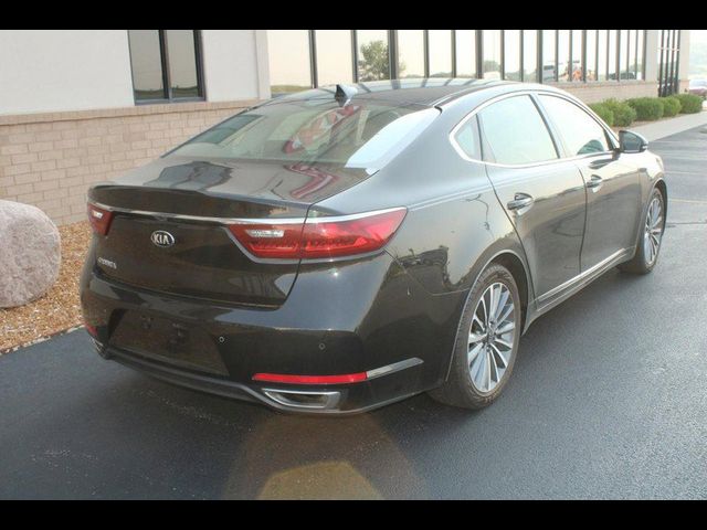 2019 Kia Cadenza Premium