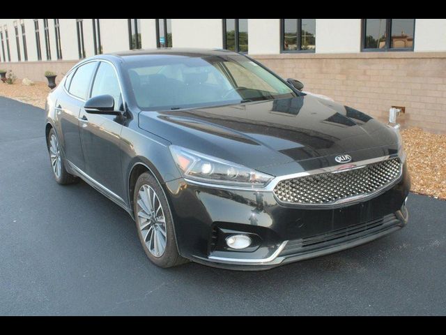 2019 Kia Cadenza Premium