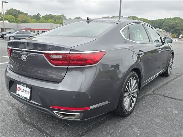 2019 Kia Cadenza Premium