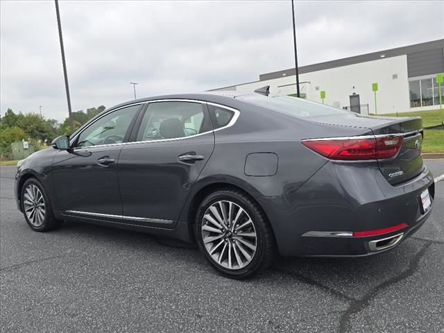 2019 Kia Cadenza Premium