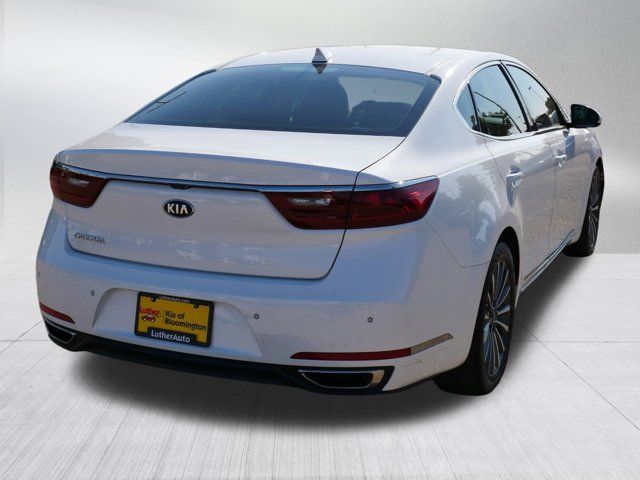 2019 Kia Cadenza Premium