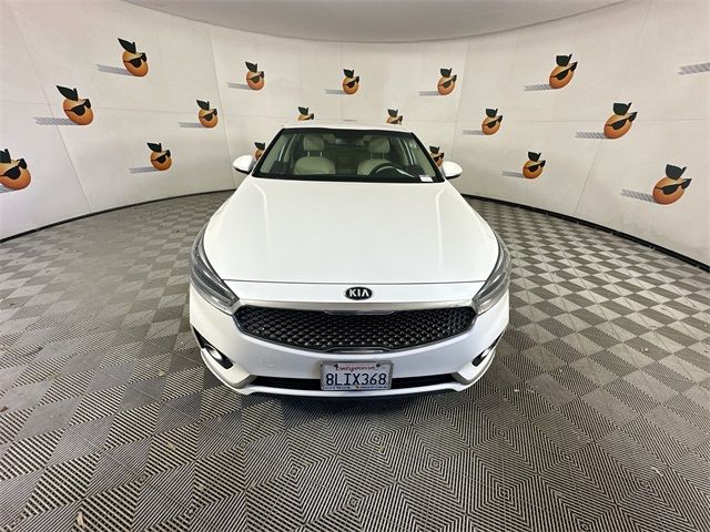 2019 Kia Cadenza Premium