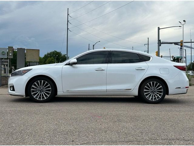 2019 Kia Cadenza Premium