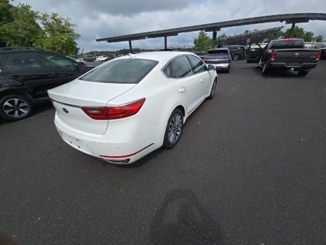 2019 Kia Cadenza Premium