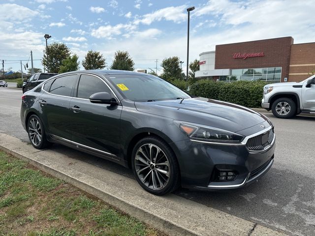 2019 Kia Cadenza Technology