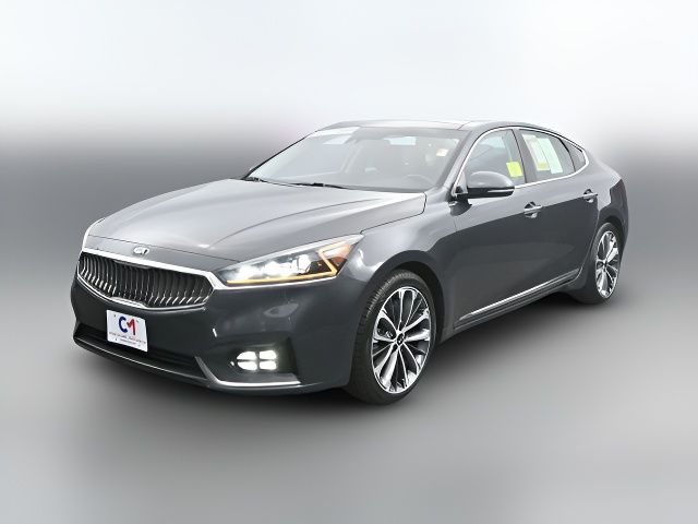 2019 Kia Cadenza Technology