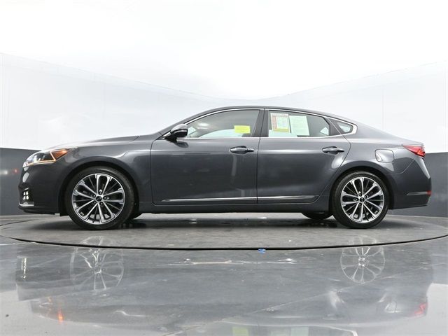 2019 Kia Cadenza Technology