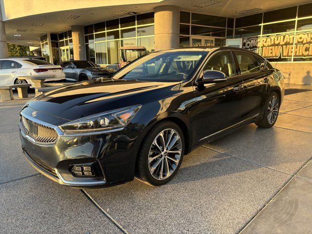 2019 Kia Cadenza Technology