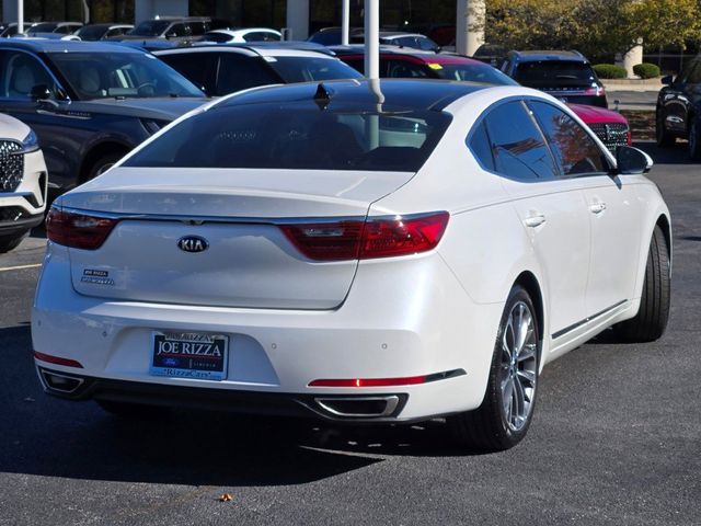 2019 Kia Cadenza Technology