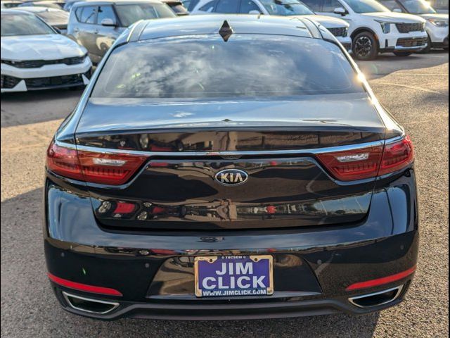 2019 Kia Cadenza Technology