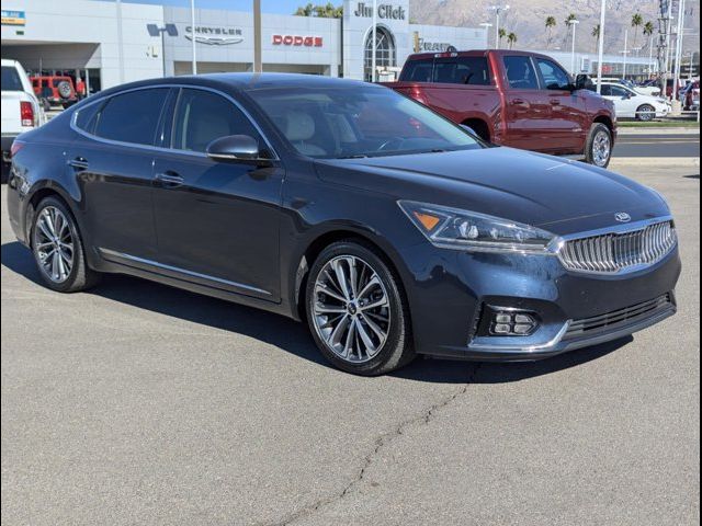 2019 Kia Cadenza Technology