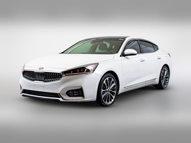 2019 Kia Cadenza Technology