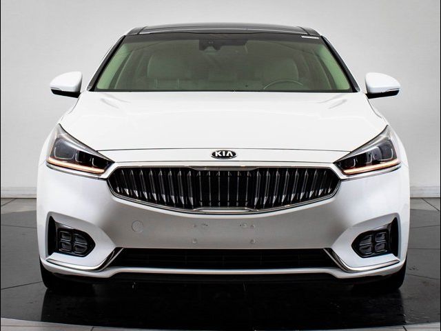 2019 Kia Cadenza Technology