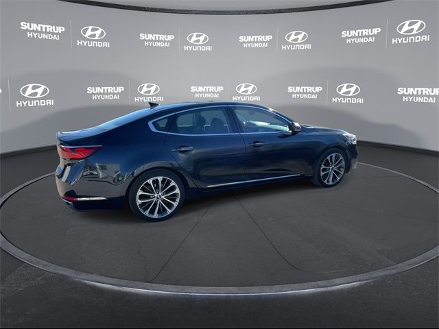 2019 Kia Cadenza Technology